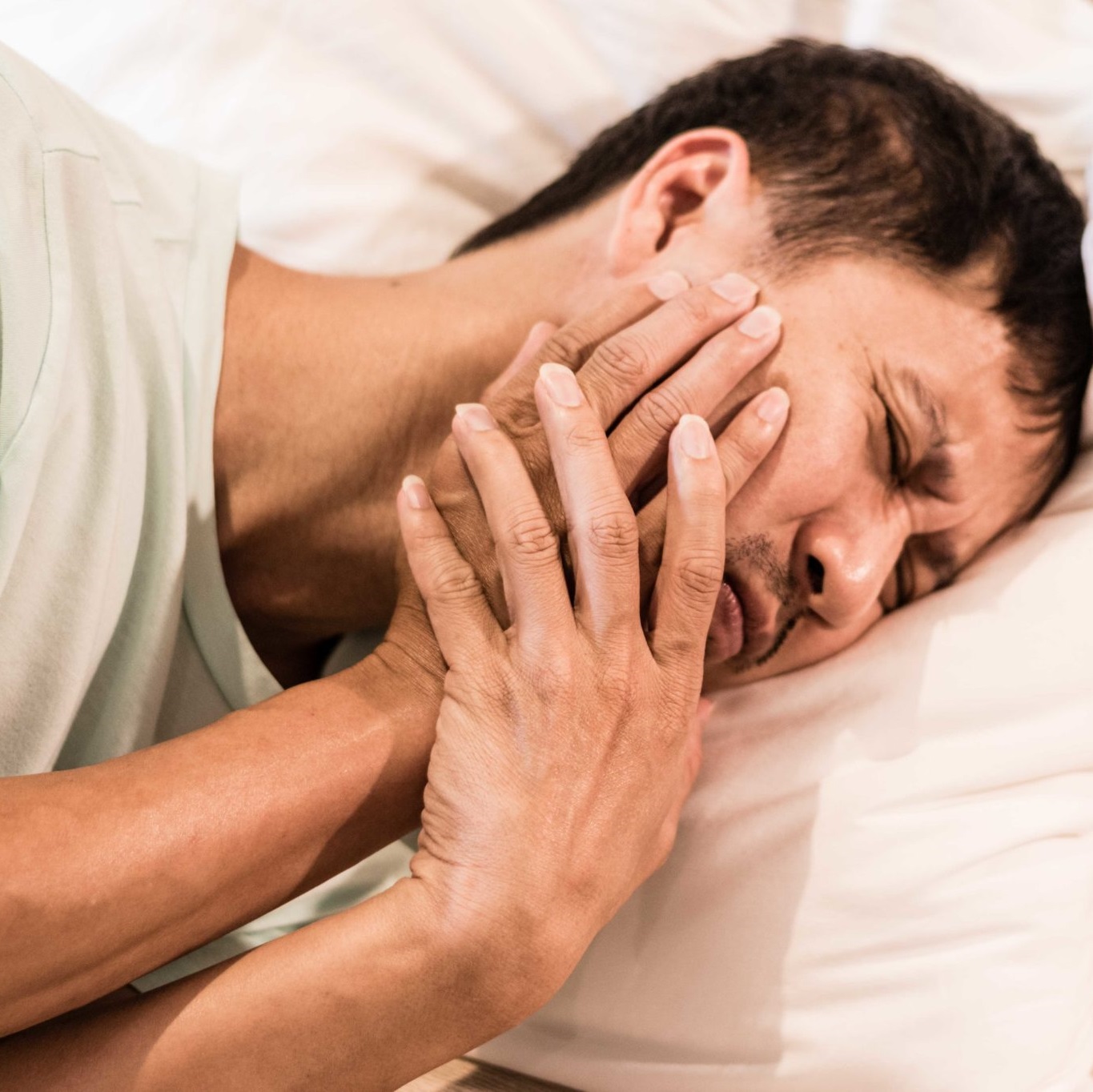 what-does-it-mean-if-you-grind-your-teeth-at-night