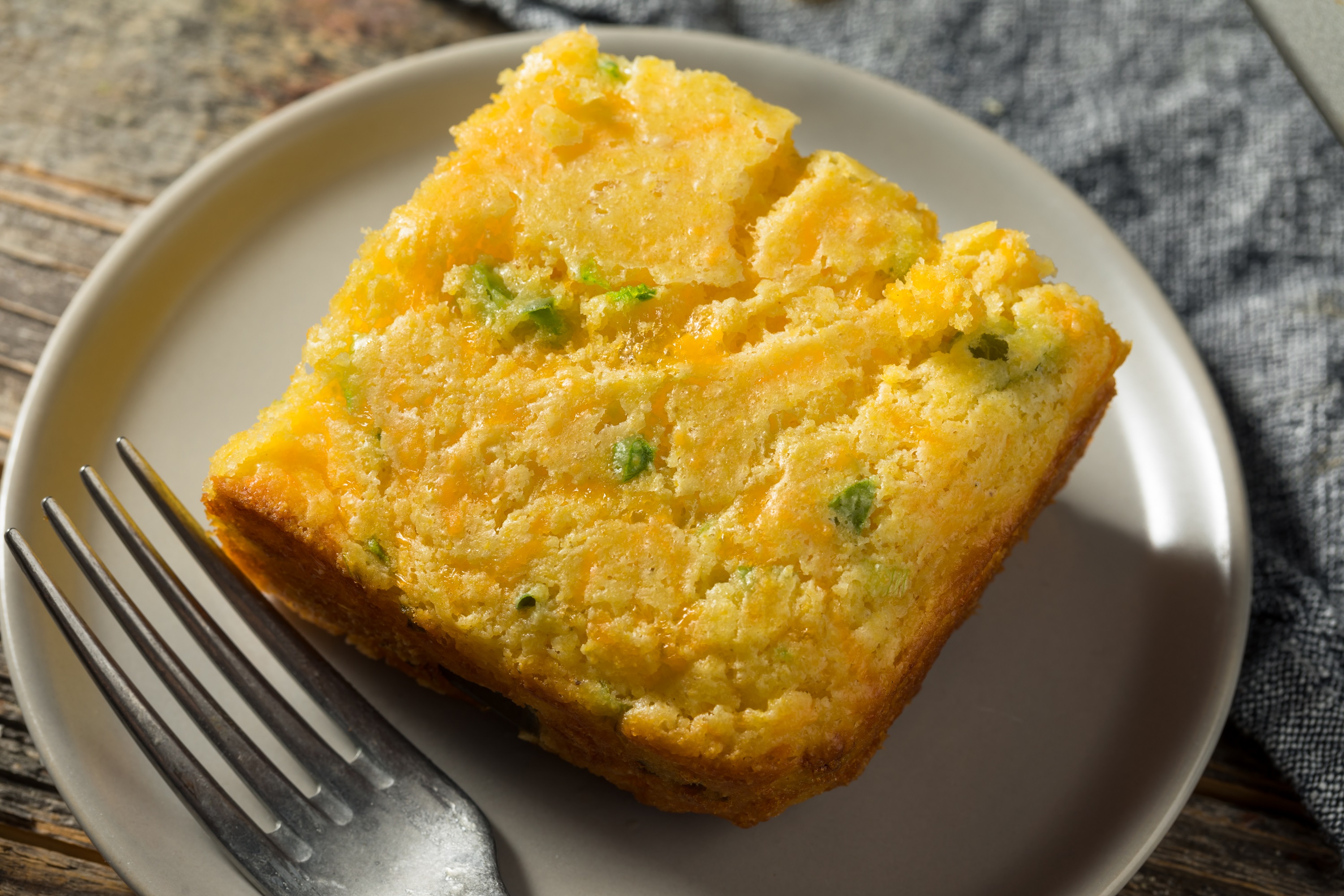 Whole Grain Jalapeño Cheddar Cornbread