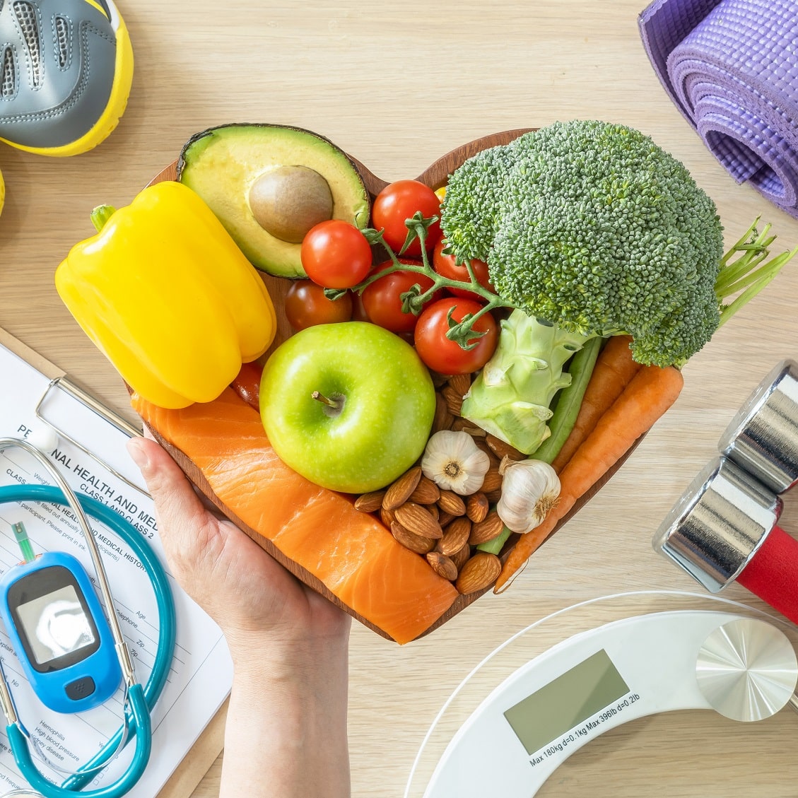 hand holding healthy food