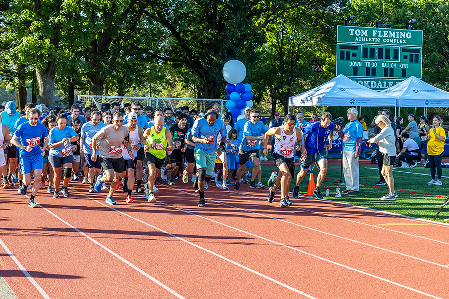 runners running in a race